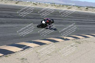 media/Jan-16-2026-CVMA Friday Practice (Fri) [[6f2bf47531]]/5-Racer 4-Trackday1/Session 2 (Bowl)/